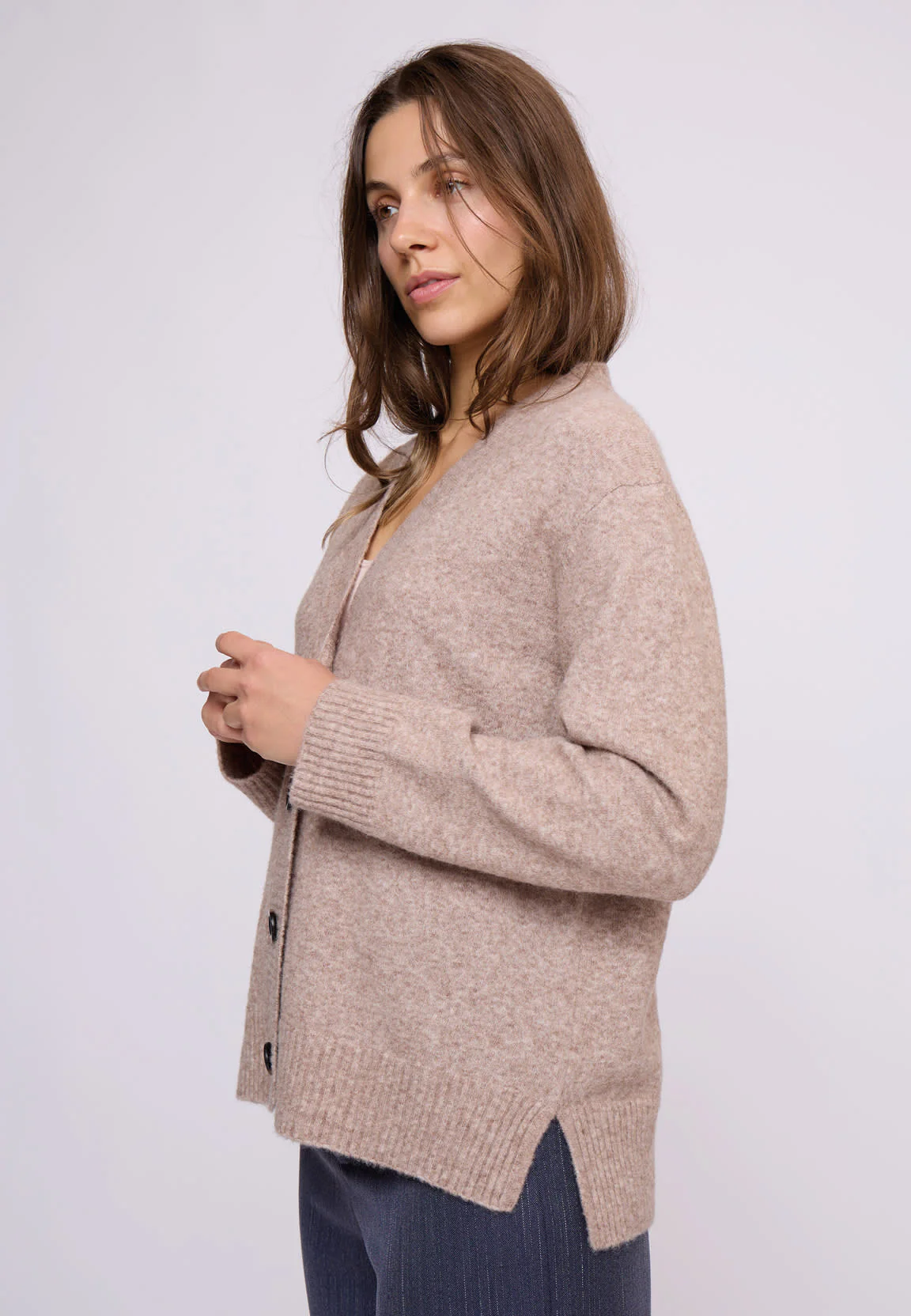 AlayaNN Cardigan - Image 4