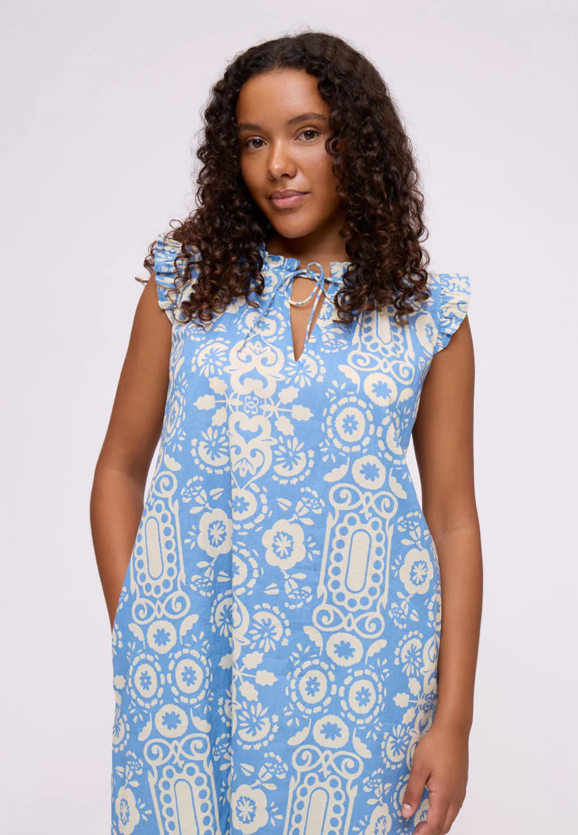 AnnieNN Dress Short Sleeve - Image 3