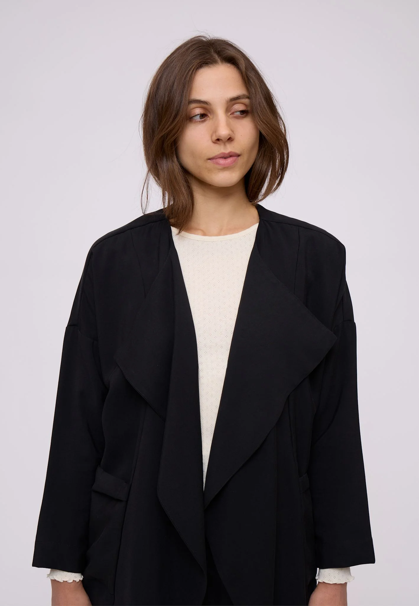 JudieNN Jacket - Image 3