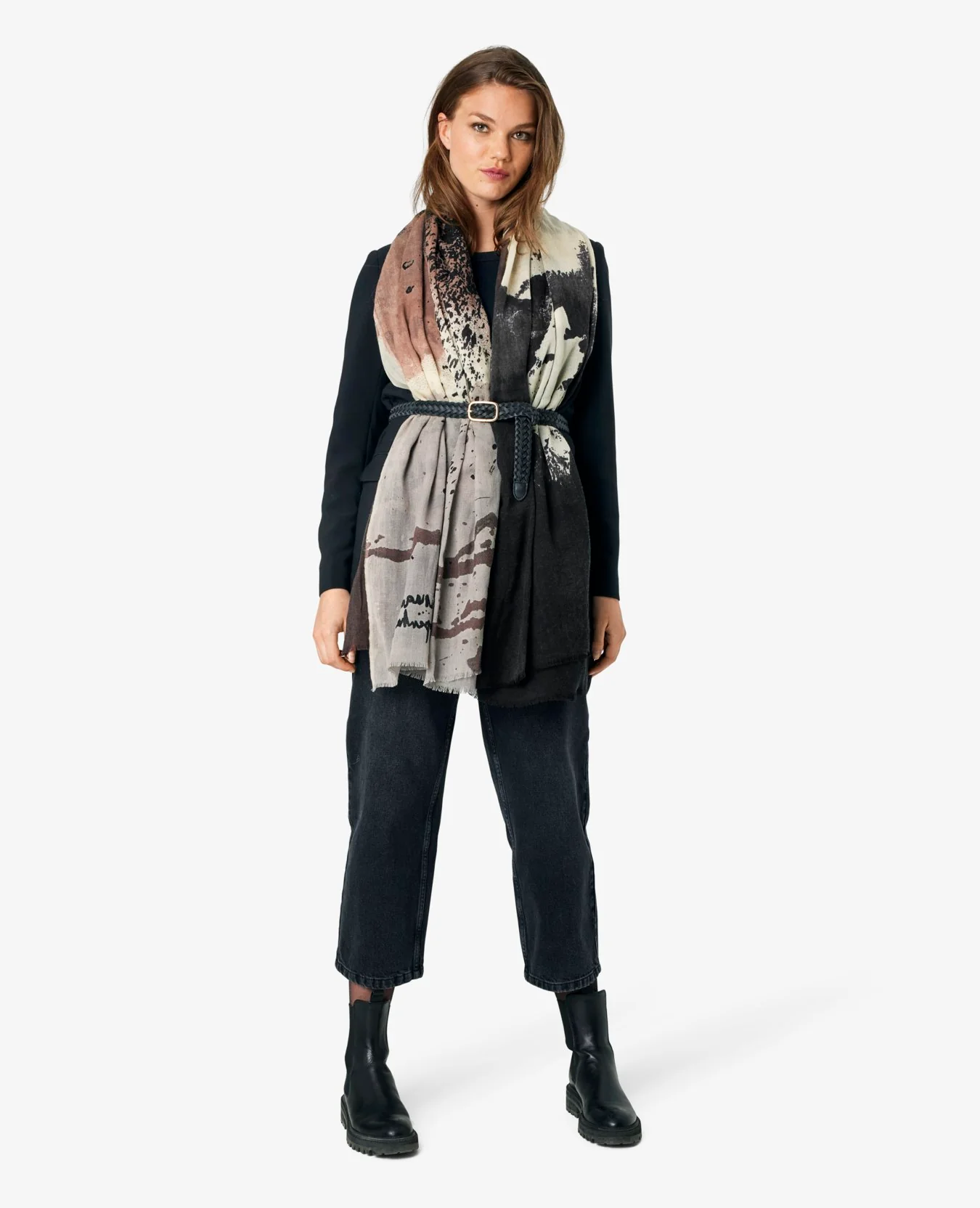 LAVAUM WOOL SCARF - Image 3